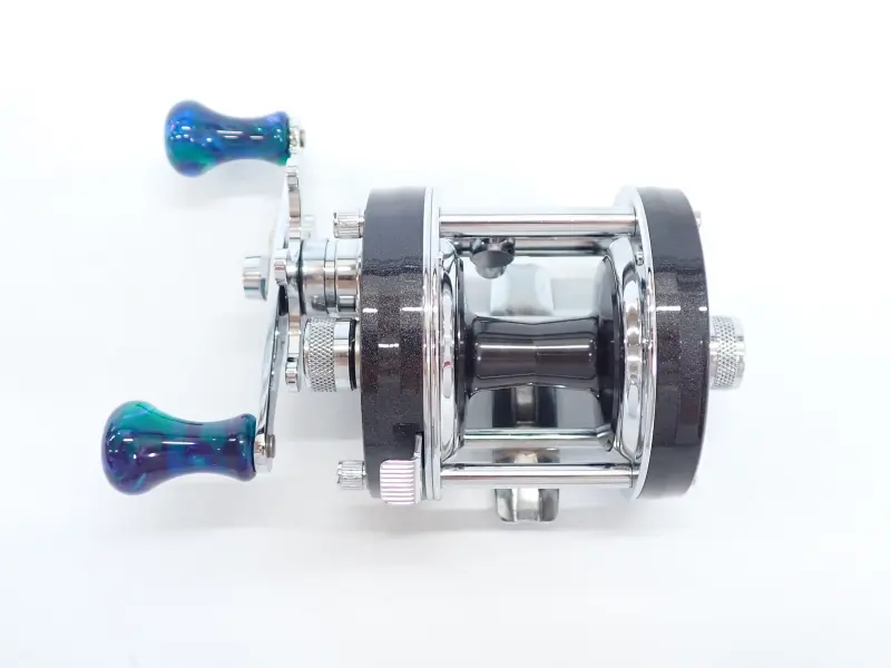 ペコちゃんABU 2500cシルバー美品 中古 ABU アブ アンバサダー2500C シルバー カスタム 杜の家ブルック 通販