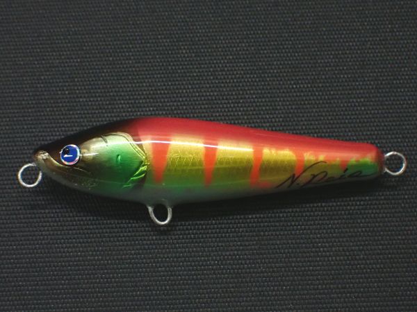 ピンキーピーコックバス