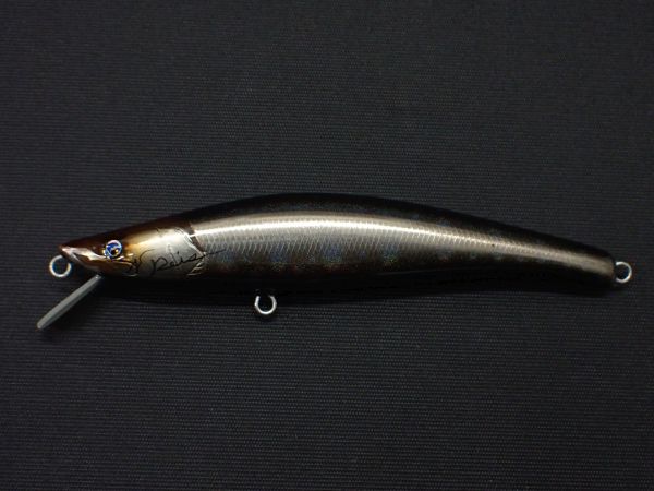 オーロラブラックヤマメ (オーロラ&ケイムラパー)