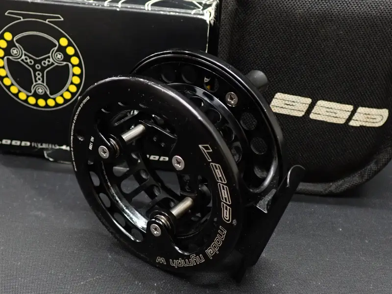 【ループ】 モデルニンフW 中古