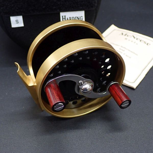 【マクニース】 アンチリバースリール サーモン 2.8 中古