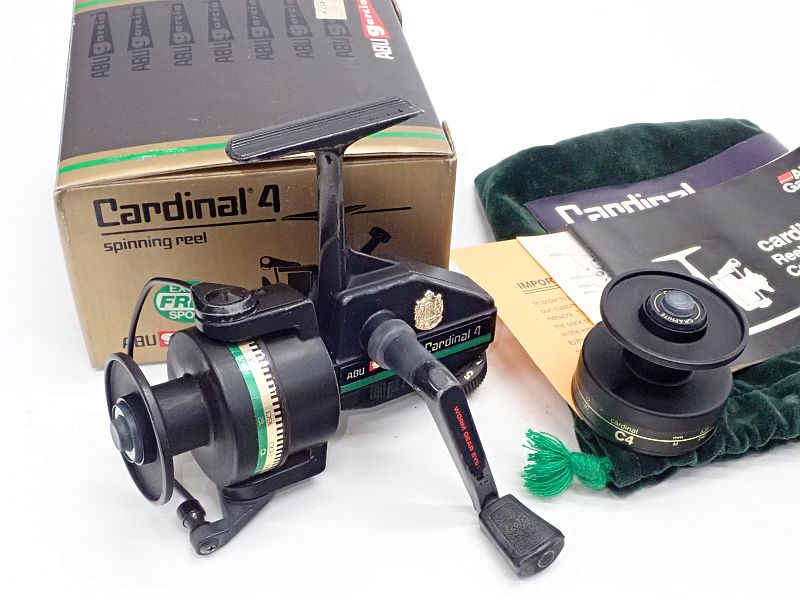 【アブガルシア】 カーディナルC4 グリーンライン 付属品付き 中古