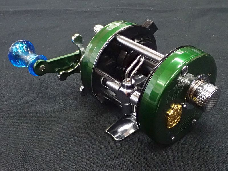 【アブガルシア】 アンバサダー 2500CI グリーン 060006 ハンドル改 エンブレム濃いめ 中古