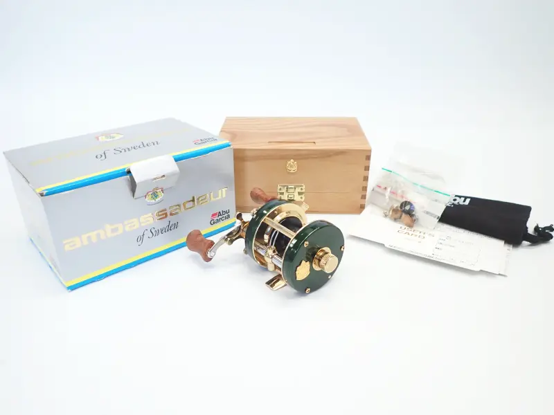 【アブガルシア】 アンバサダー 5500CDL ジャパングリーン 中古