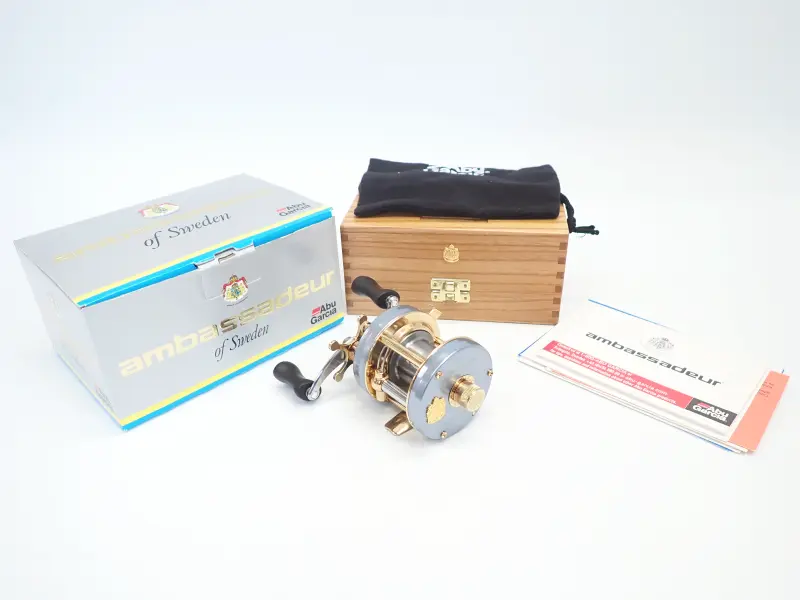 【アブガルシア】 アンバサダー 5500CDL JAPAN S/B 中古