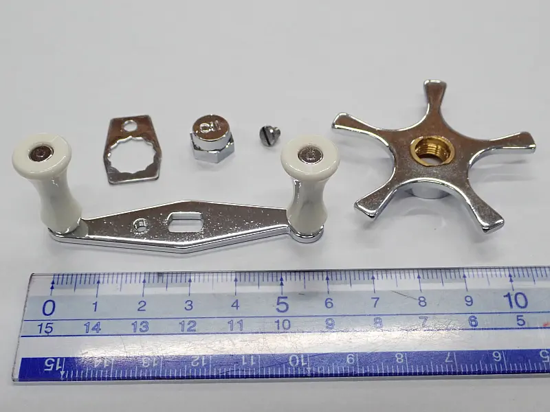 【ガイア】 ハンドルパーツ5点セット・ホワイト 中古