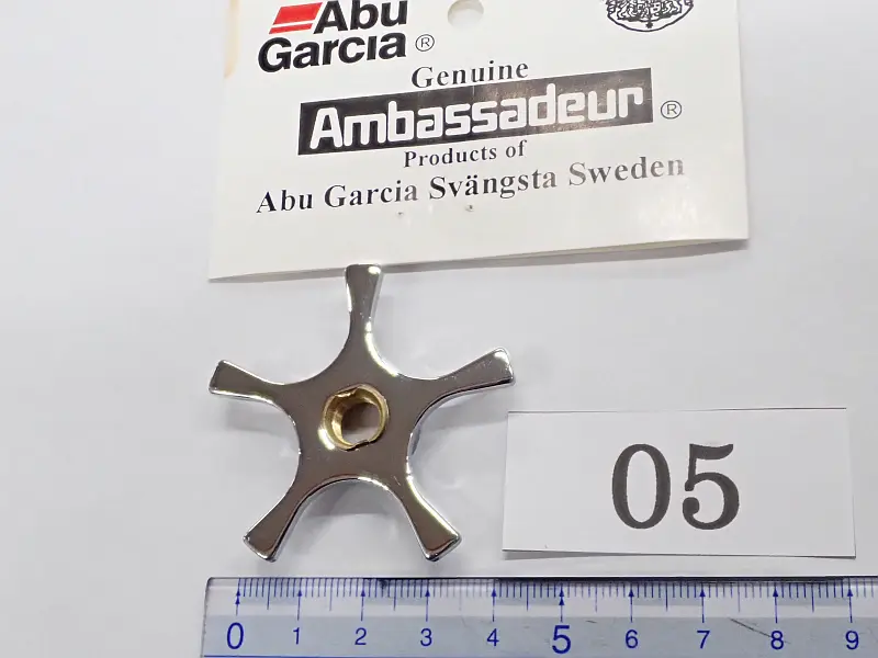 【アブガルシア】 右用スタードラグ 5本爪角型 シルバー 05 中古