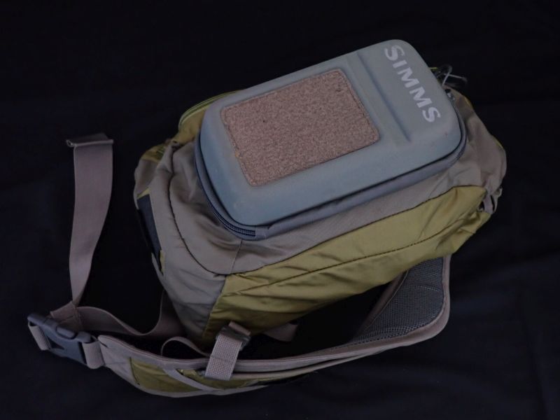 【シムス】 ウェイポイント スリングパック スモール アーミーグリーン中古